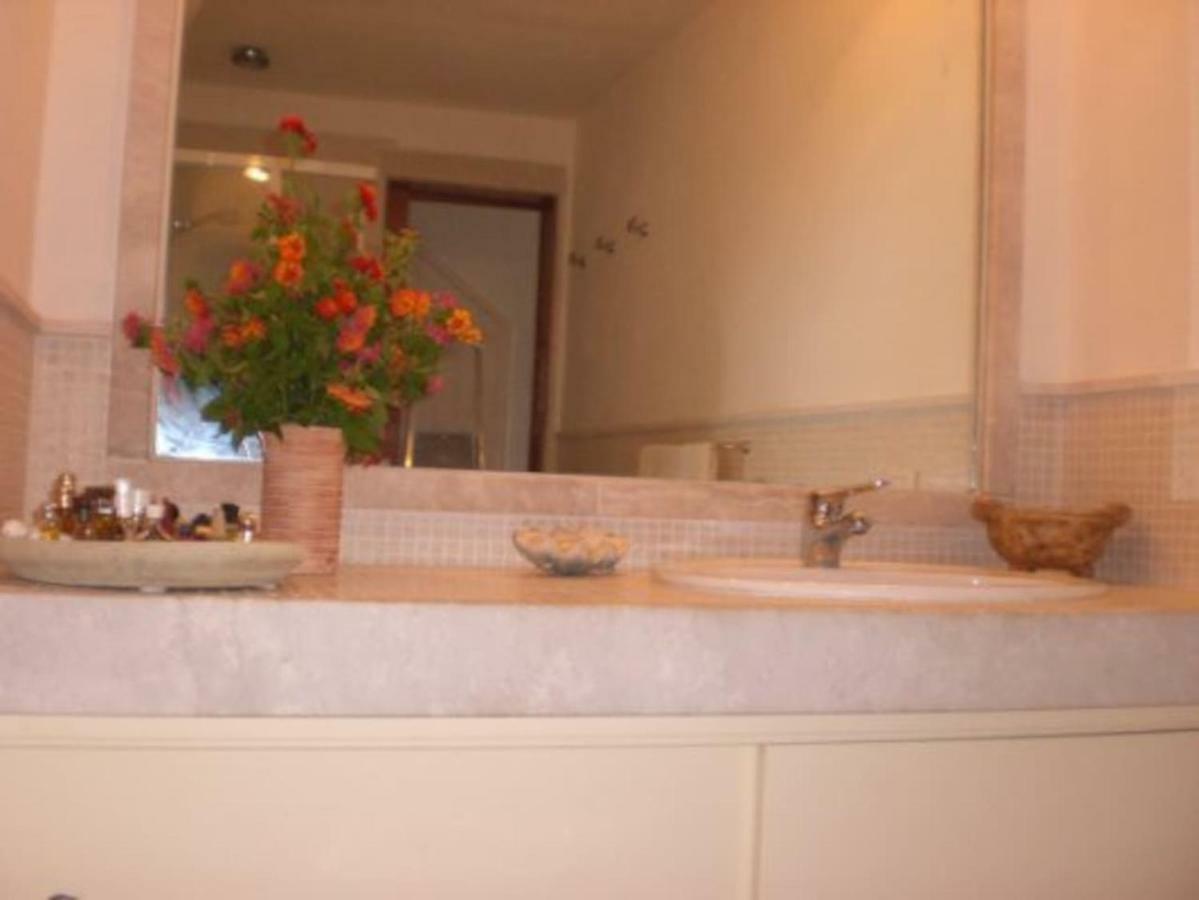 Vila Casa Vacanza La Terrazza Panoramica A 200 Mt Dal Mare Simius Exteriér fotografie