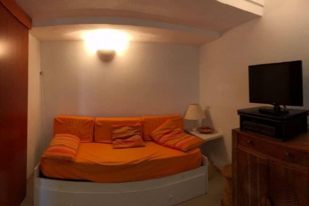 Vila Casa Vacanza La Terrazza Panoramica A 200 Mt Dal Mare Simius Exteriér fotografie