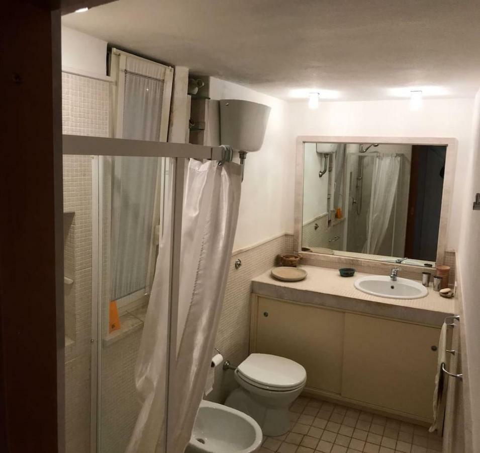 Vila Casa Vacanza La Terrazza Panoramica A 200 Mt Dal Mare Simius Exteriér fotografie
